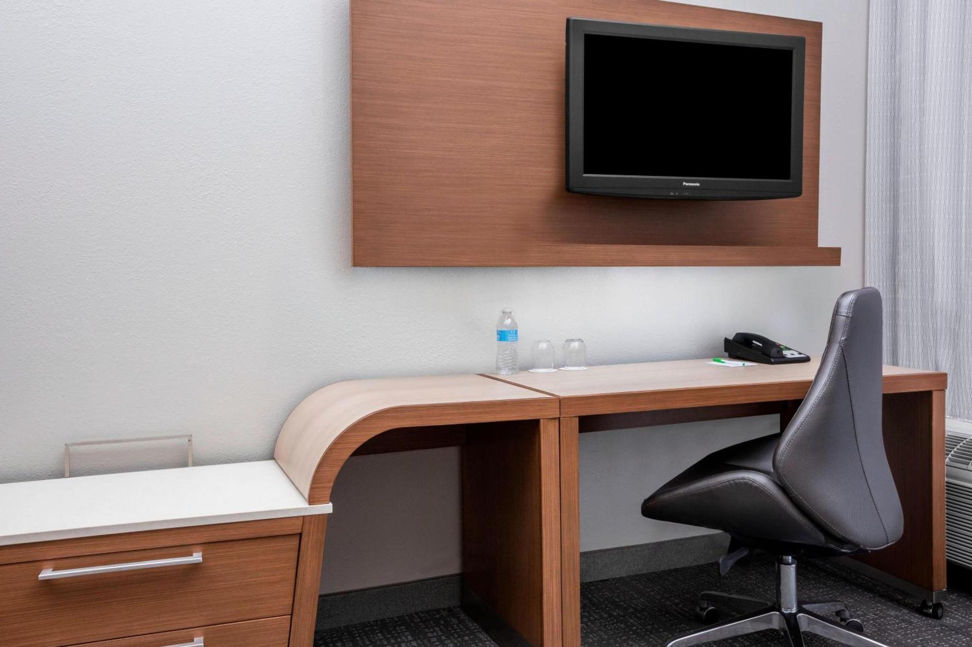 Courtyard Bowling Green Convention Center Екстер'єр фото