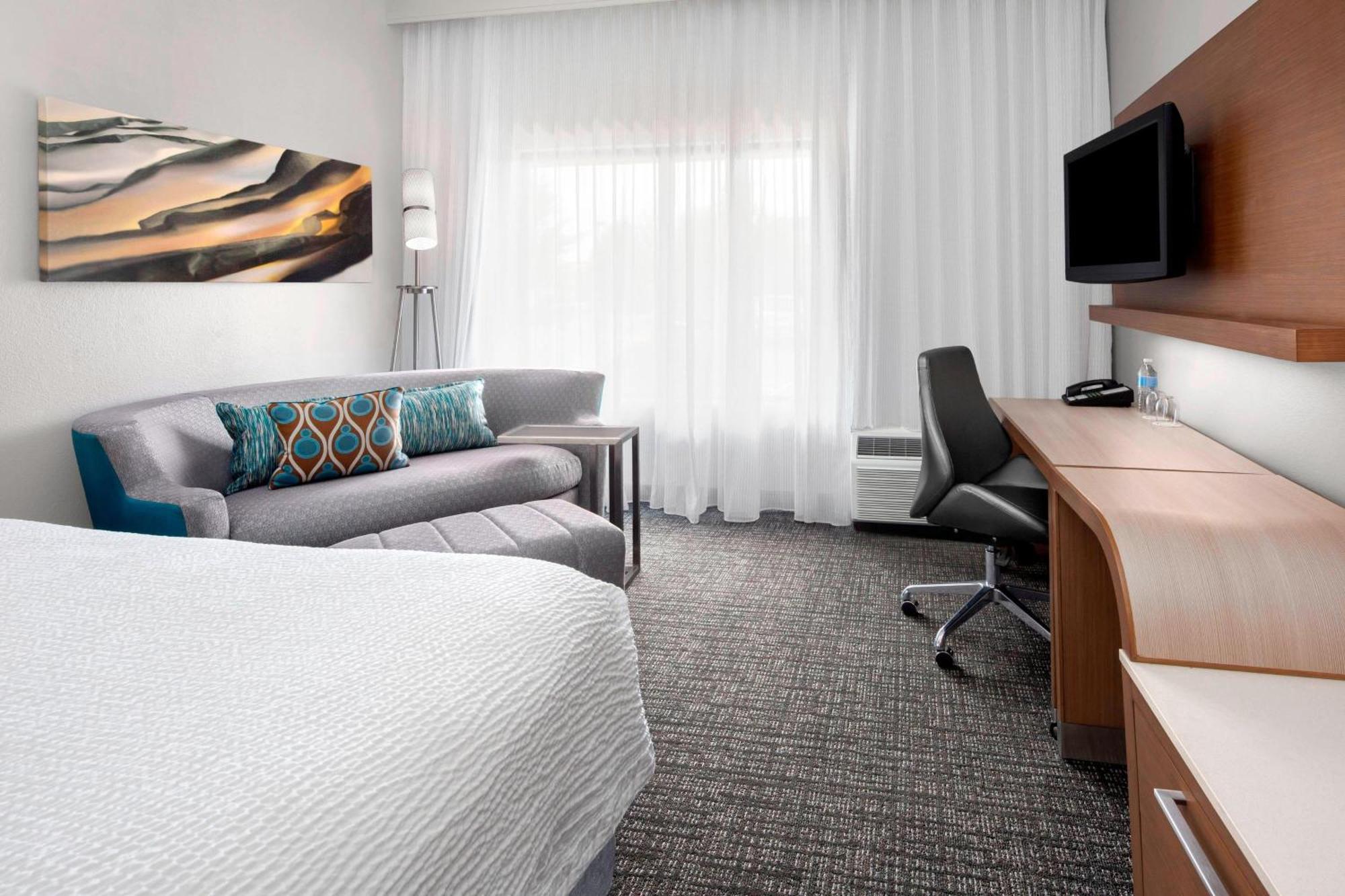 Courtyard Bowling Green Convention Center Екстер'єр фото